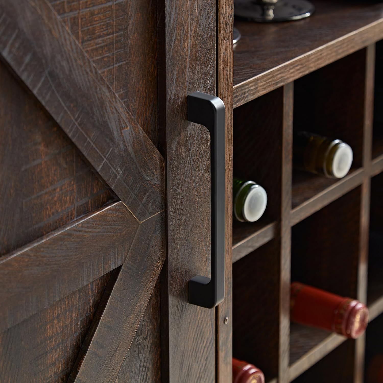 Farmhaus-Barschrank mit Weinre – Home Bar Shelves Bewertung und Preis